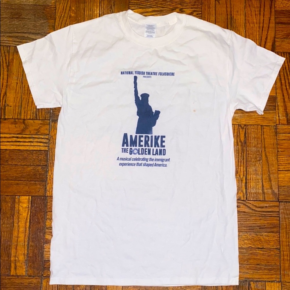 Vintage white and blue thrifted short sleeve tee